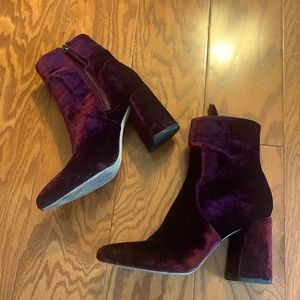 Steve Madden Velvet Boot